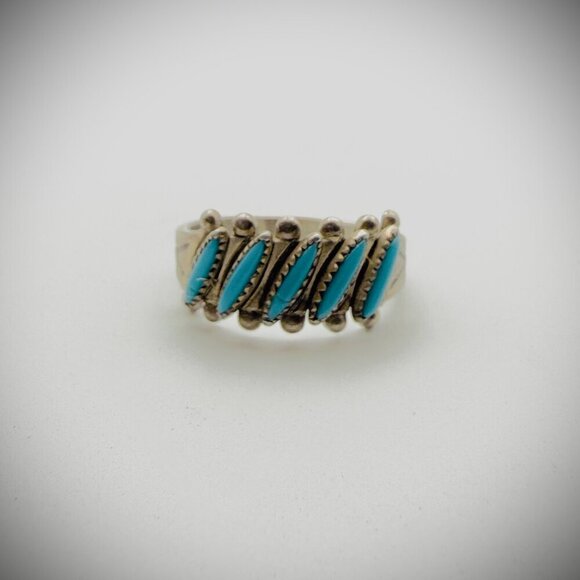 Jewelry - Vintage Bell Trading Post Sterling Turquoise Needlepoint Ring | Size 6.25